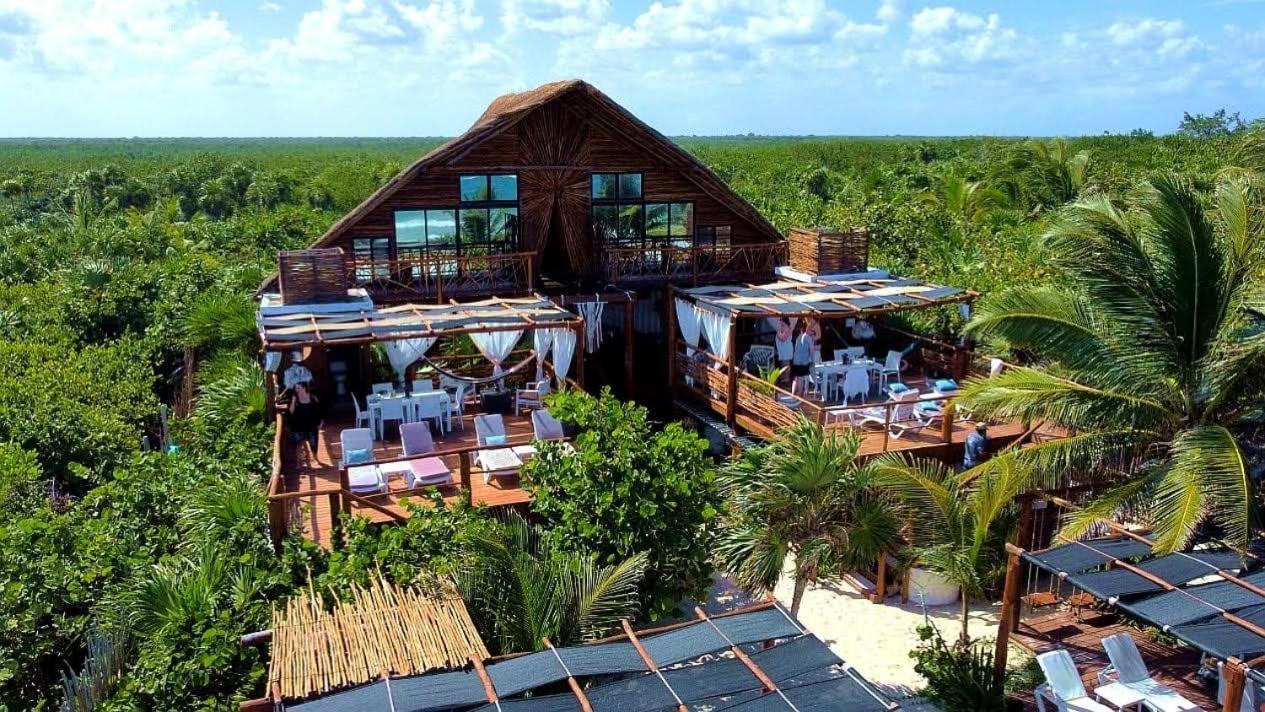 Casa Hayhu Hotel Mahahual Exterior photo
